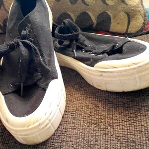 No Boundries Woman's Platform shoes